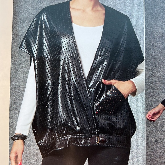 VOGUE PATTERNS V1690 Sewing Pattern All Sizes Cocoon Vest Oversized - New, Uncut - Picture 5 of 9